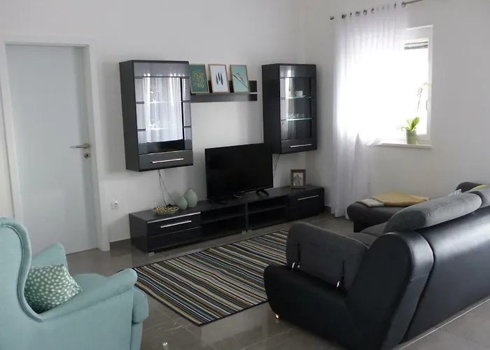 아파트 Danica 보드냔